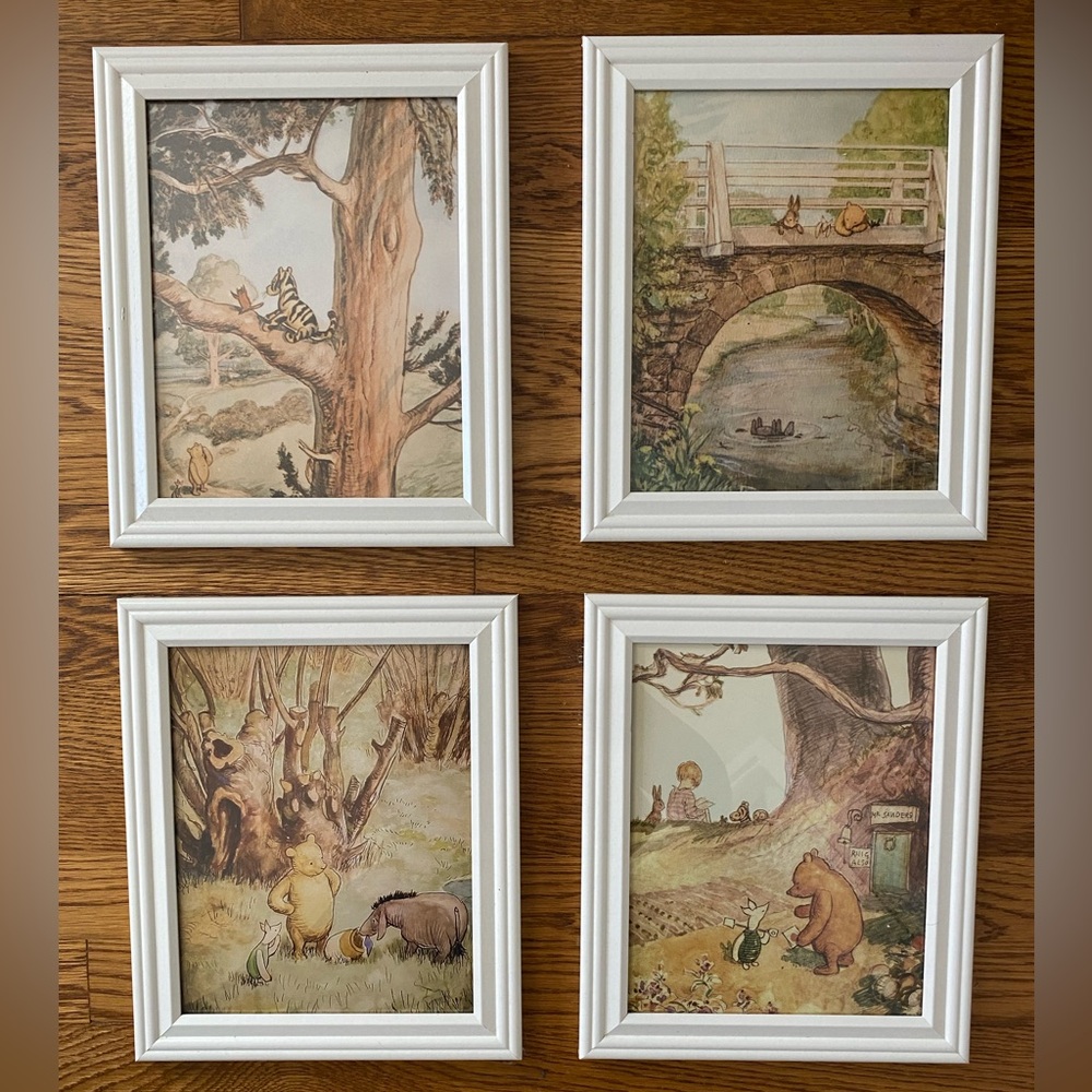 Winnie the Pooh Vintage Framed Prints